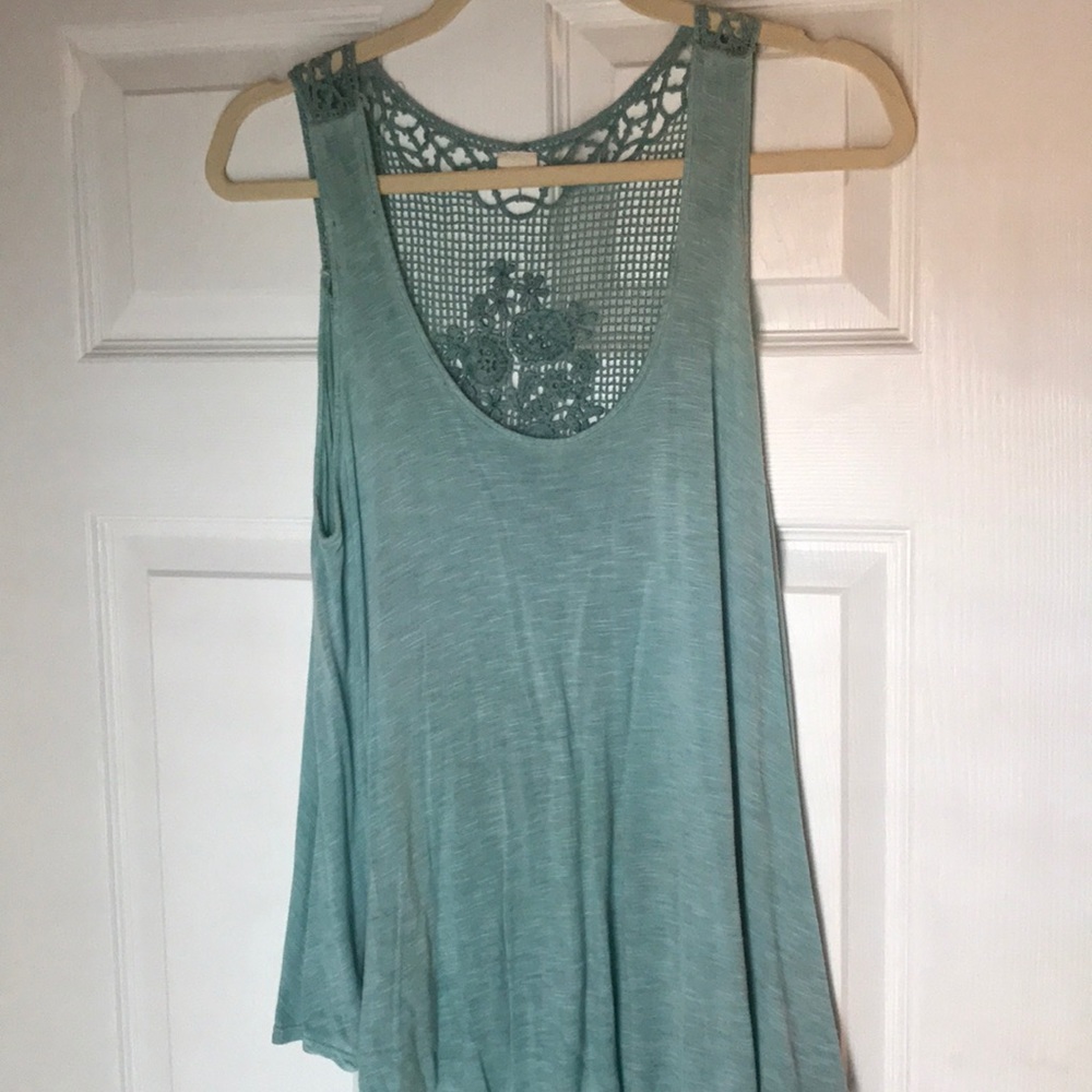 Tank top shirt/flowy